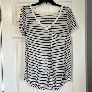 Mossimo Black and White Striped T-shirt